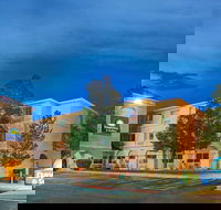 Days Inn  Suites by Wyndham Airport Albuquerque - Tourism Bookings