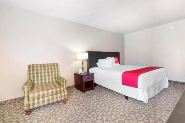 Freeway Inn - thumb 3