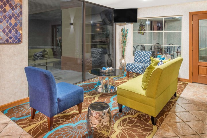 Days Inn By Wyndham Calvert City - thumb 3