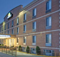 Days Inn by Wyndham Jamaica / JFK Airport - Tourism Bookings