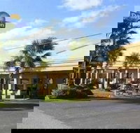 Days Inn by Wyndham Lake Charles - Tourism Bookings