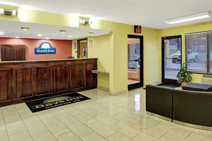 Days Inn By Wyndham Conover-Hickory - thumb 5