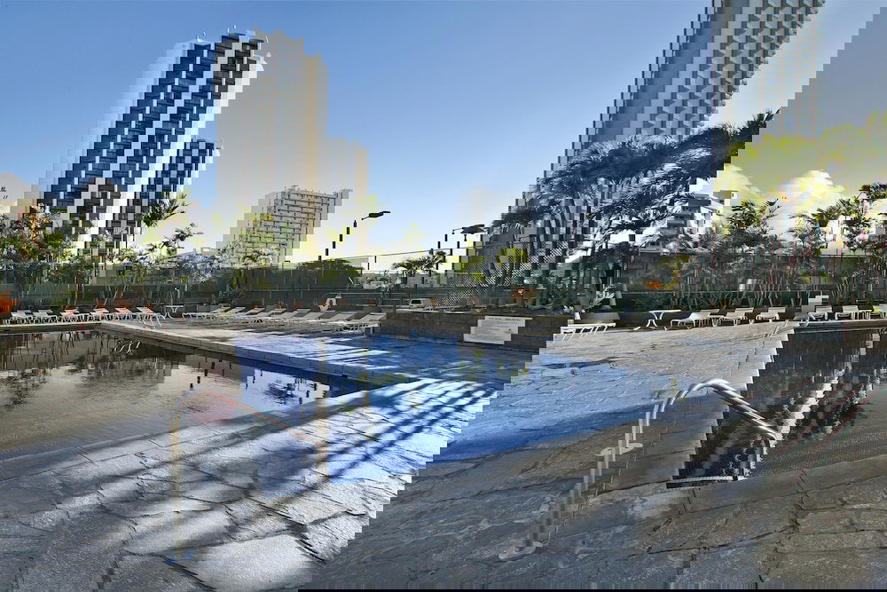 Aston Waikiki Sunset - thumb 3