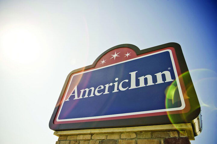 AmericInn By Wyndham Kearney - thumb 1