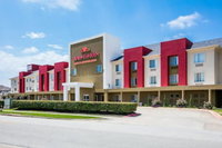 Hawthorn Suites by Wyndham DFW Airport North