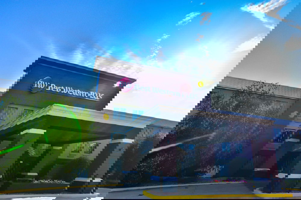 Best Western Plus Lafayette Hotel University Area - thumb 0