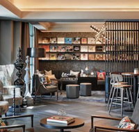 Renaissance Los Angeles Airport Hotel - Tourism Bookings