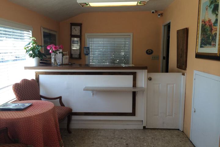 Oasis Inn & Suites - thumb 5