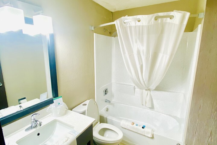 Super 8 By Wyndham Wyoming/Grand Rapids Area - thumb 5