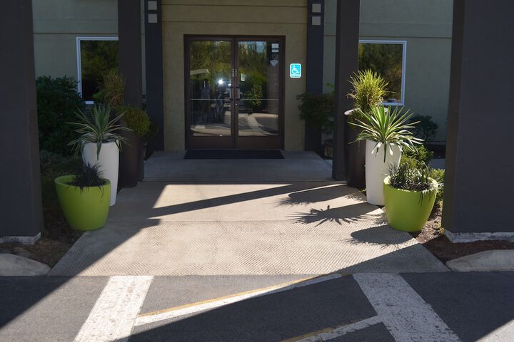 Super 8 By Wyndham Roseburg - thumb 1