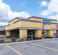 Travelodge by Wyndham Grand Forks - USA Accommodation