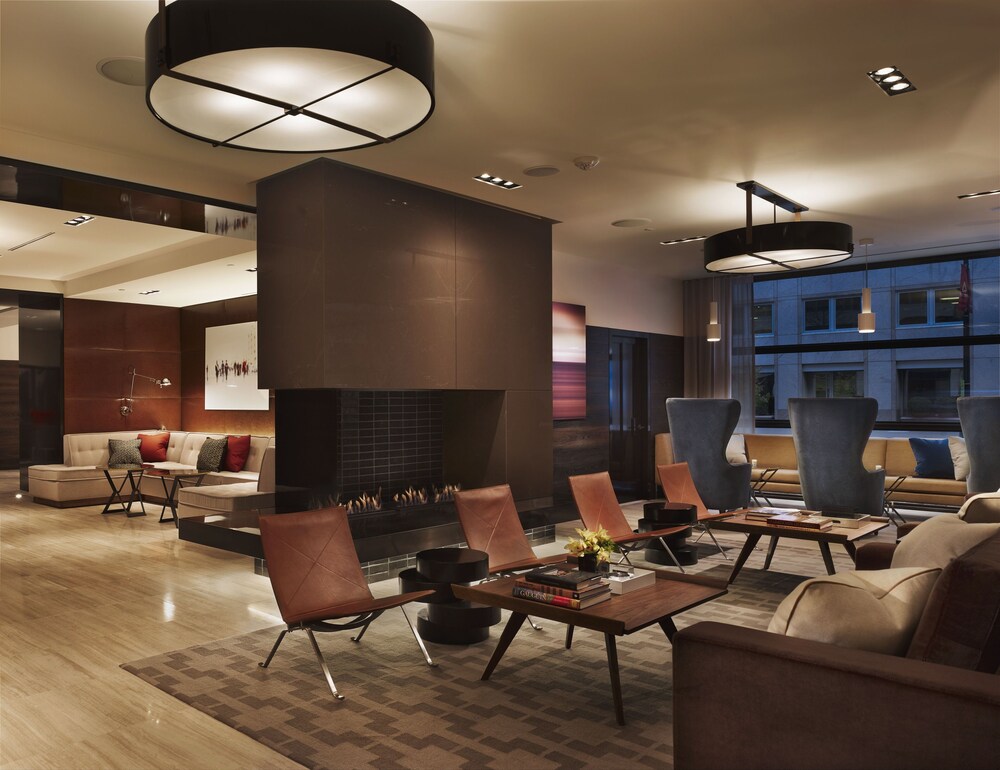 AKA White House - thumb 2