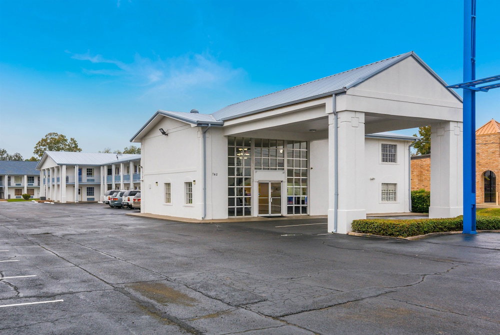 Motel 6 Alexandria, LA - South - thumb 3