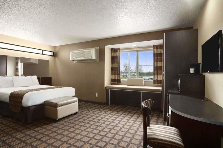 Microtel Inn & Suites By Wyndham Marion/Cedar Rapids - thumb 7