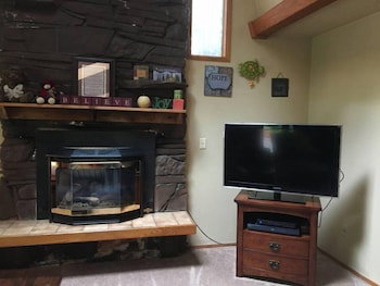 Hopes Cabin - thumb 5