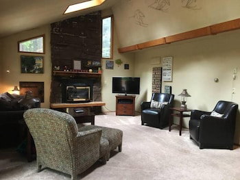 Hopes Cabin - thumb 6