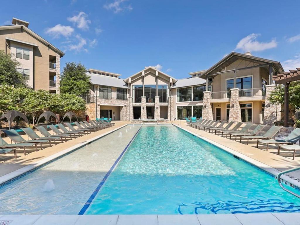 Texas Corporate Housing Solutions Professional Apt - thumb 3