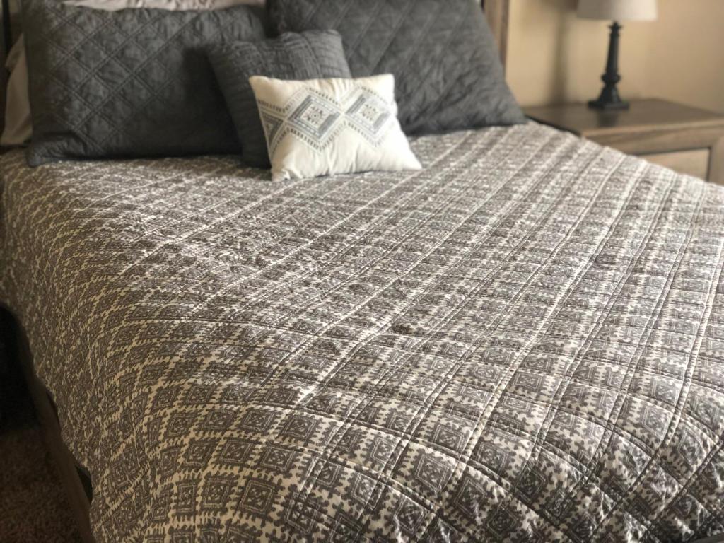 Texas Corporate Housing Solutions Professional Apt - thumb 2