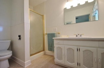 3256 Chautauqua Ave. 2 Bedroom Home - thumb 3