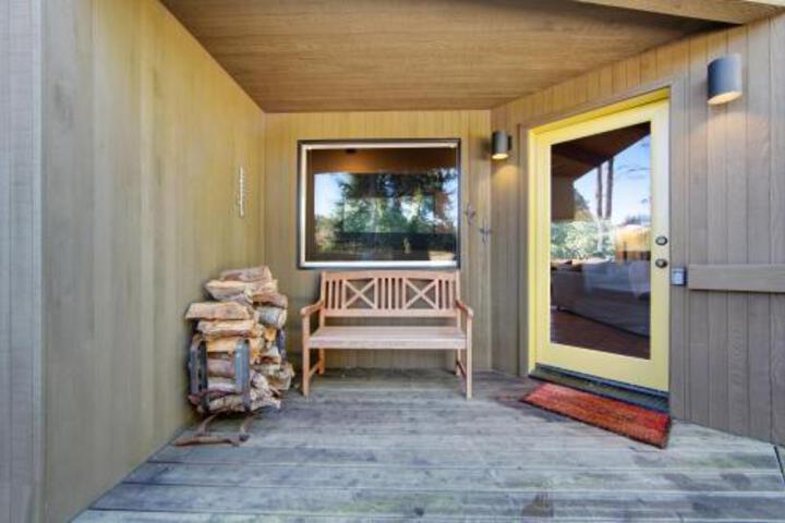 The Wolf House - thumb 6