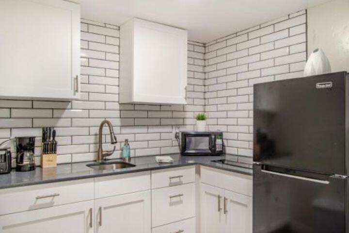 Born To Wander - thumb 4