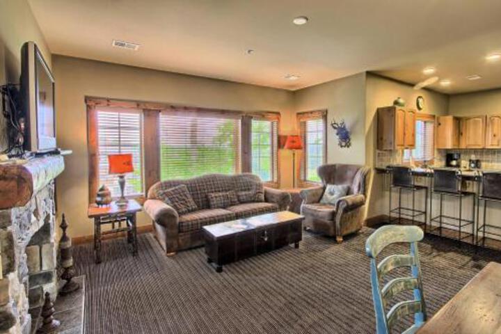 7320 Creekside Condo - thumb 3