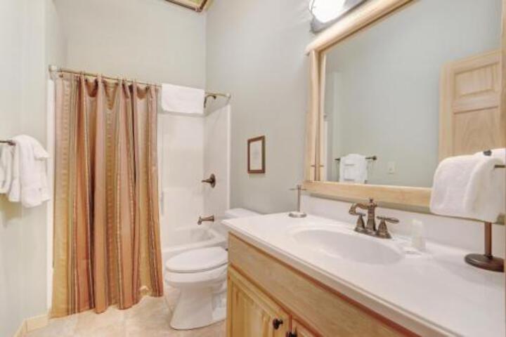 Voyageur View - thumb 4