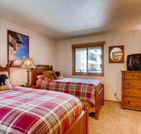 View of Mt. Crested Butte & Lifts 2 Br Condo Condo - Students Accommodation