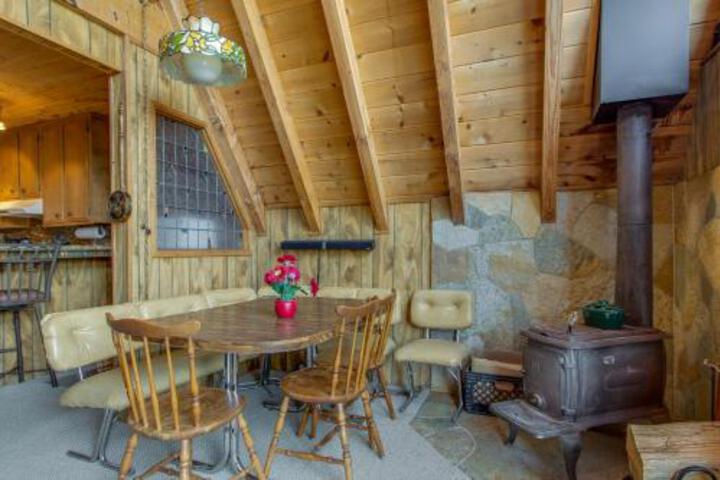1 Bed 1 Bath Vacation Home In Big Bear - thumb 6