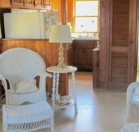 Hideaway Near The Bay - Tourism Bookings