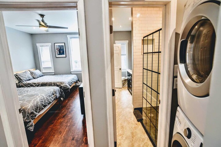 1345 Hunt 2nd Floor 2 Br Apts - thumb 4