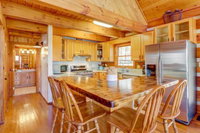 2 Bed 2 Bath Vacation home in Whittier IV