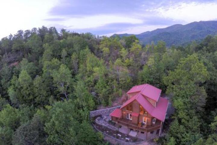 3 Bed 3 Bath Vacation Home In Whittier - thumb 6