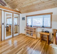 5 Bed 3 Bath Vacation home in Shaver Lake - USA Accommodation