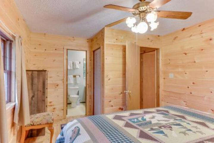 Hollows Trail - thumb 1