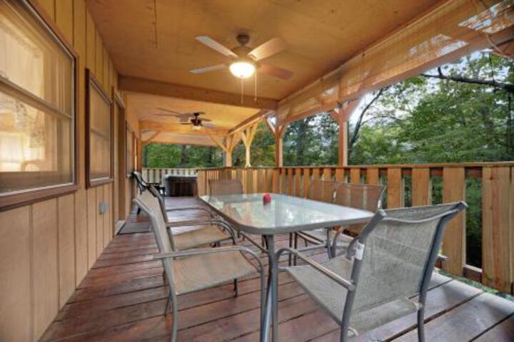 Hollows End - thumb 3