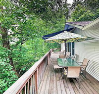 New Listing! Spacious Hillside Home â€“ Ada Access Home - Tourism Bookings