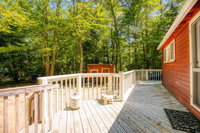 2 Bed 1 Bath Vacation home in Windham