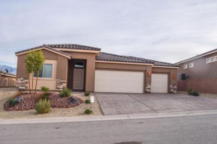 David & Margo Merrill Home - thumb 6