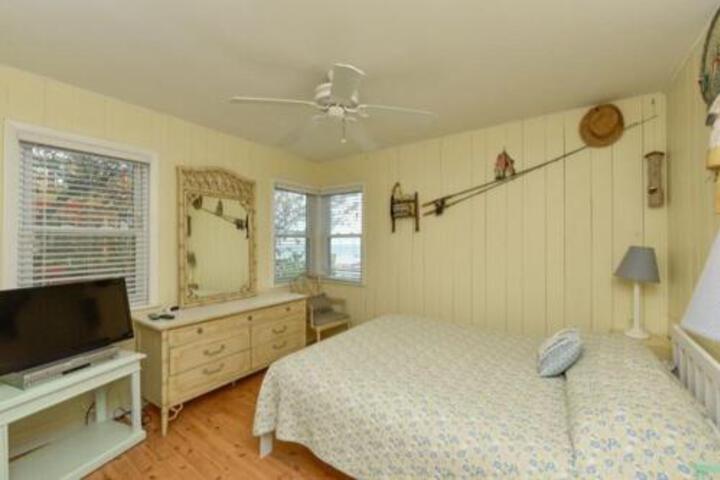 103 36Th St. Cottage - thumb 0