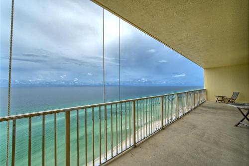 Unit 2103 Condo - thumb 4