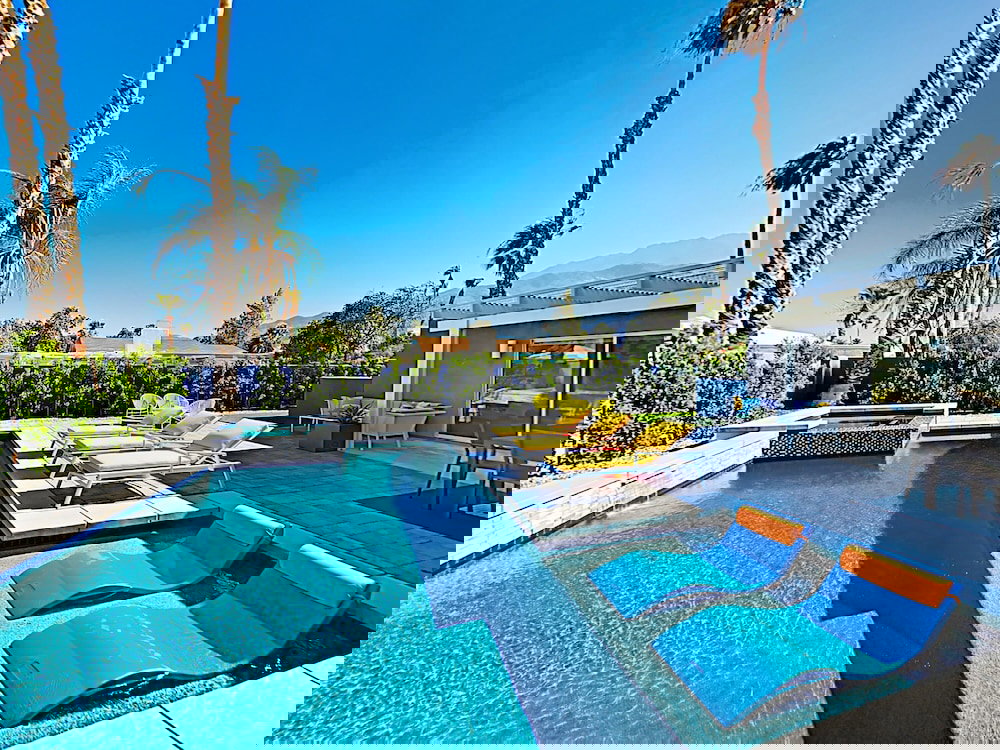 New Listing! Chic Desert Oasis W/ Private Pool 4 Bedroom Home - thumb 4