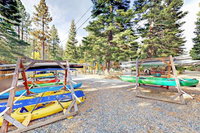 New Listing Sugar Bear Lodge W / Hot Tub Home