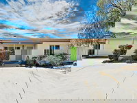 New Listing Movie Colony Oasis W/ Pool  Spa 3 Bedroom Home