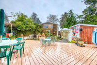 Getaway Bar on Easy Street