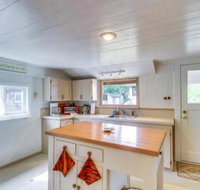 Langley Cozy Cottage - Tourism Bookings