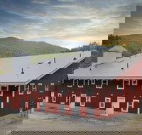 Mad River Lodge - Tourism Bookings