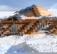 New Listing Mountain view Lodge W / Fireplace  Hot Tub 4 Bedroom Cabin - Tourism Bookings