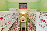 New Listing Cute Home w / Big Backyard Near Beach home