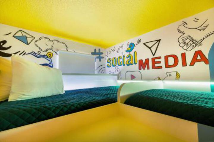 1600 Nassau Point At Solara Resorts - thumb 0